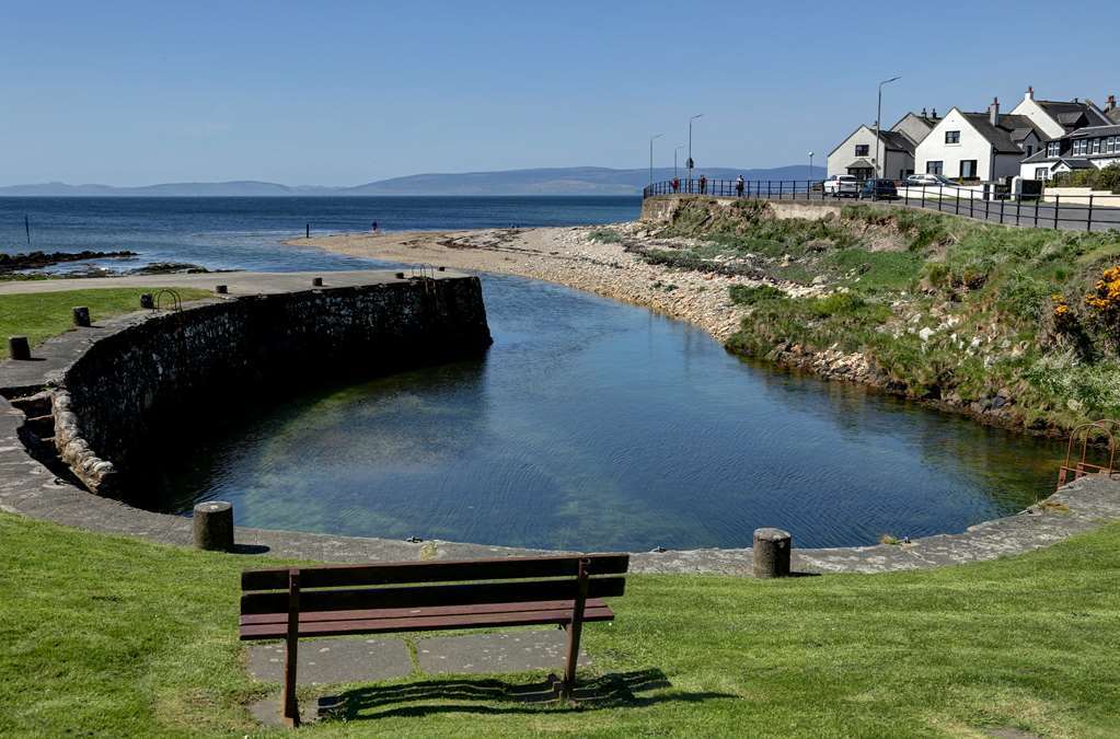 Kinloch Hotel, Isle Of Arran Blackwaterfoot Exterior photo